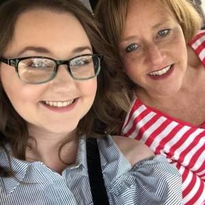 Meet your Posher, Katelyn